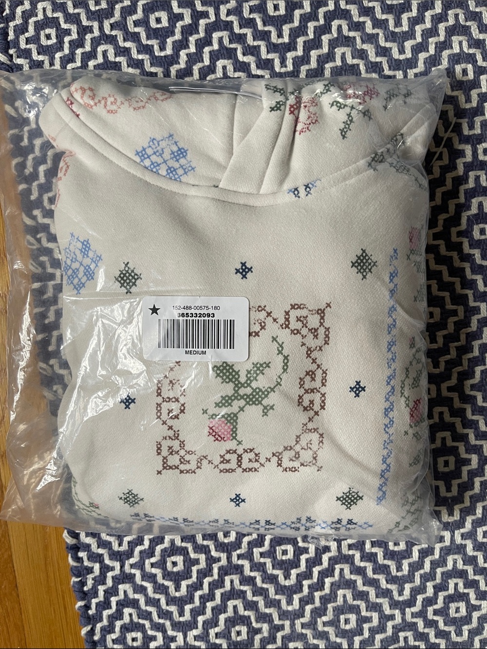 Abercrombie Sunday Hoodie Cream Cross-Stitch Pattern Hoodie